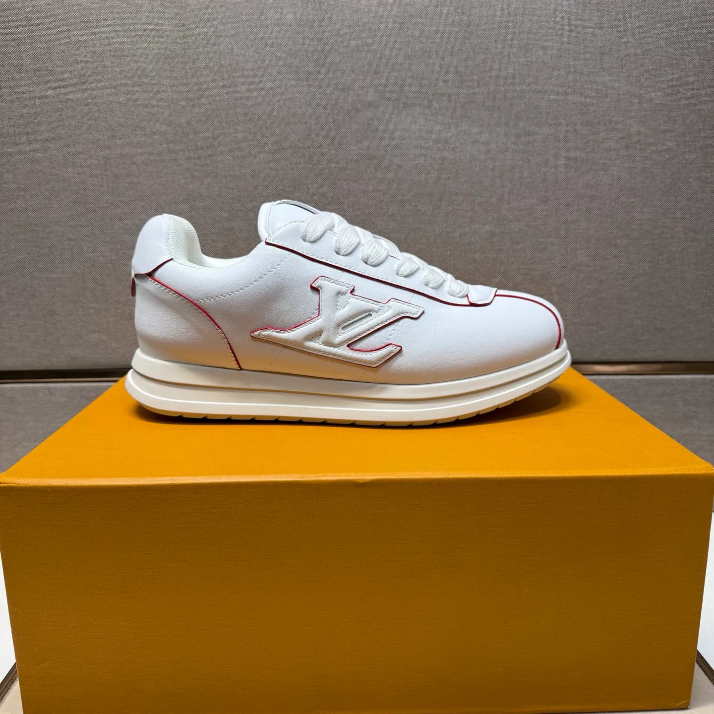 Men's men's shoes 💰pp560 [LV～] Men's casual shoes 2025z cabinet sales simultaneously 🔶Size: 38-44 #️⃣ 🔷6 colors🔜The upper is made of multi-material splicing➕Mesh lining, comfortable and breathable, sole: original comfortable and wear-resistant outsole, ⚠️real thing📱photographed🎬real thing is better📢📢📢